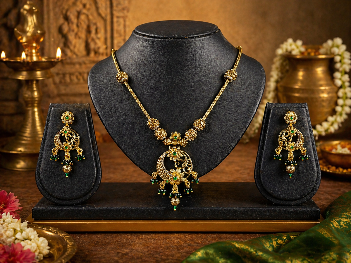 South Indian neckalace